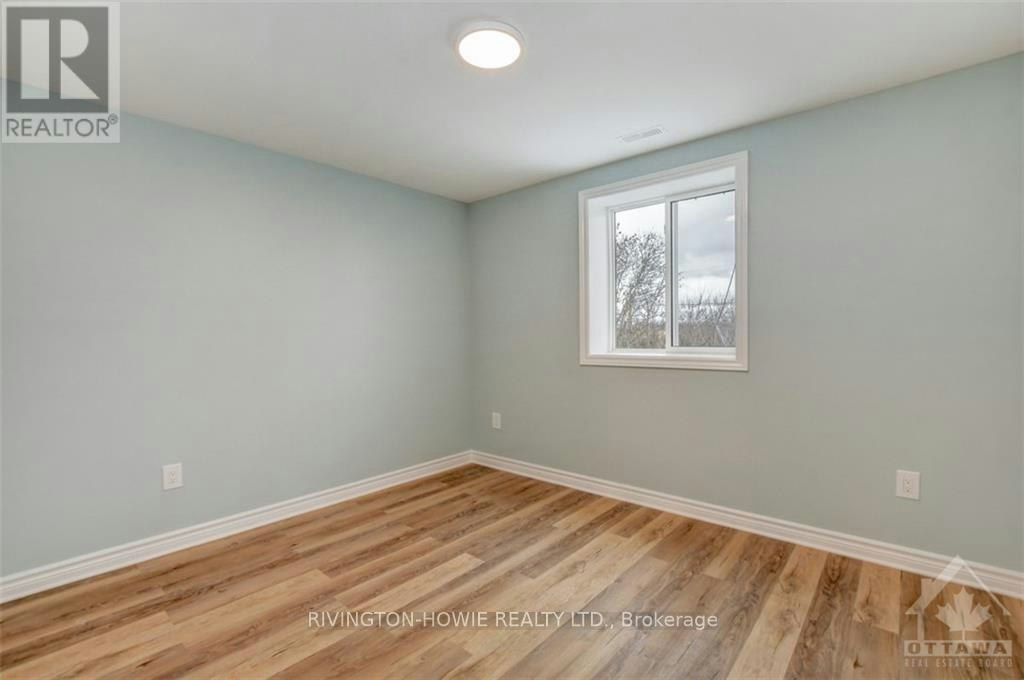 1-413 Donald B Munro Drive, Ottawa, ON, K0A 1L0 - 17