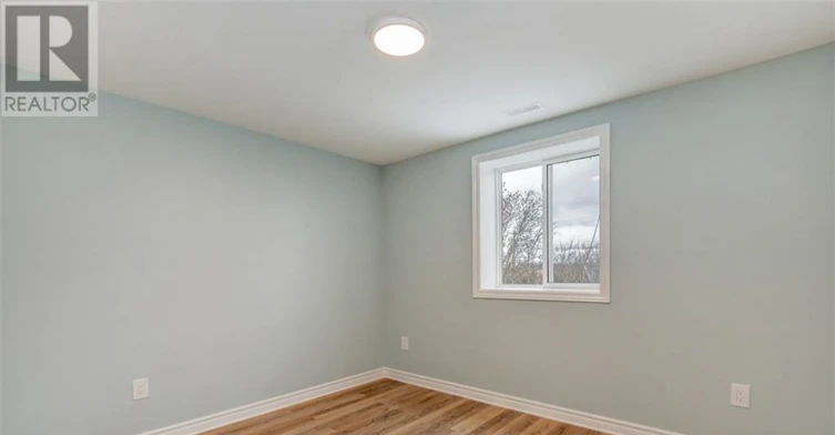 1-413 Donald B Munro Drive, Ottawa, ON, K0A 1L0 - 17