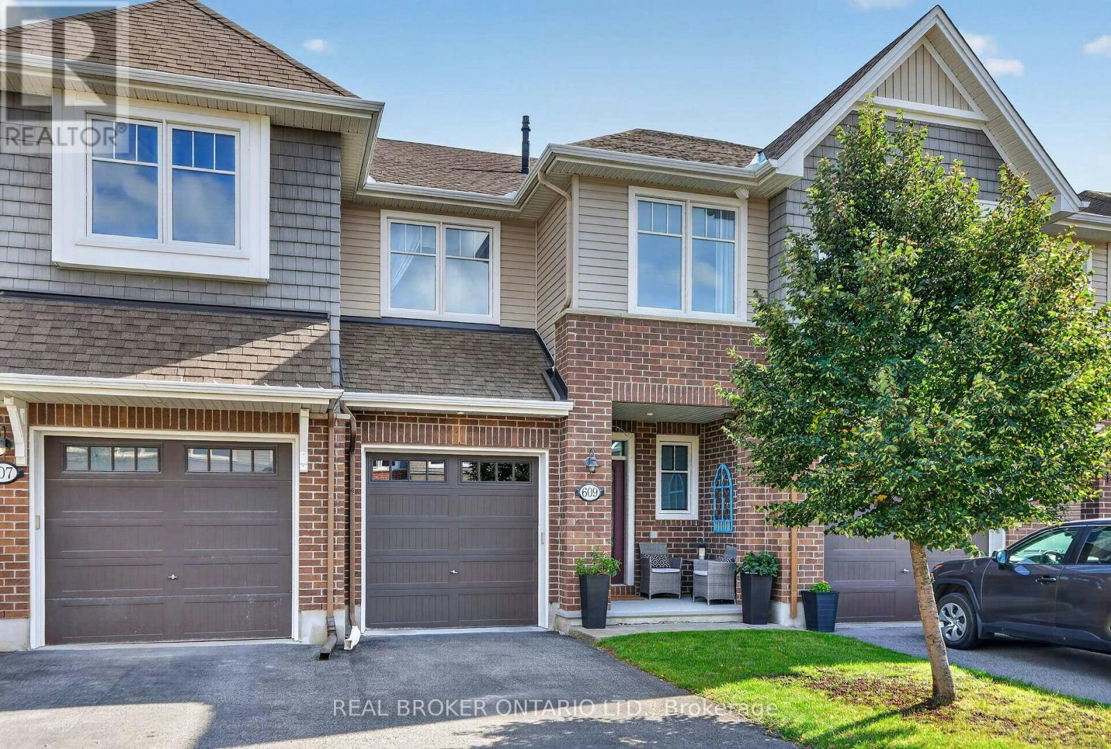 609 Egret Way, Ottawa, ON, K2J 6K9