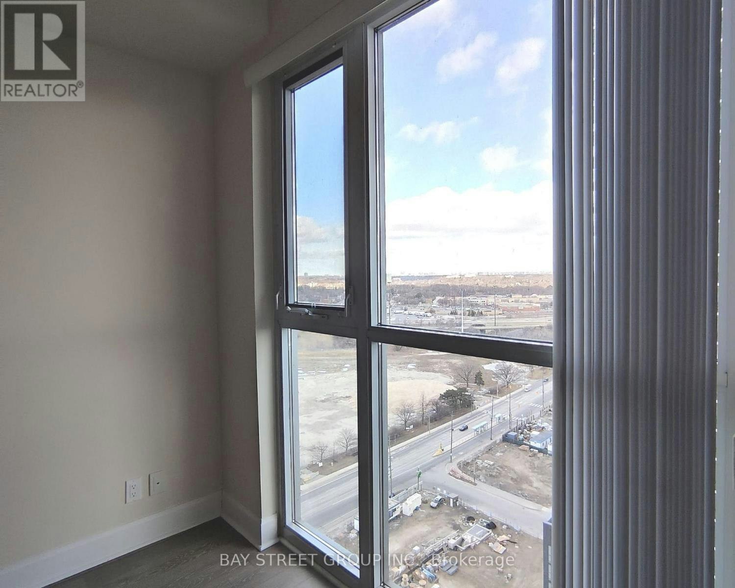 1906-33 Shore Breeze Drive, Toronto, ON, M8V 0G1 - 12