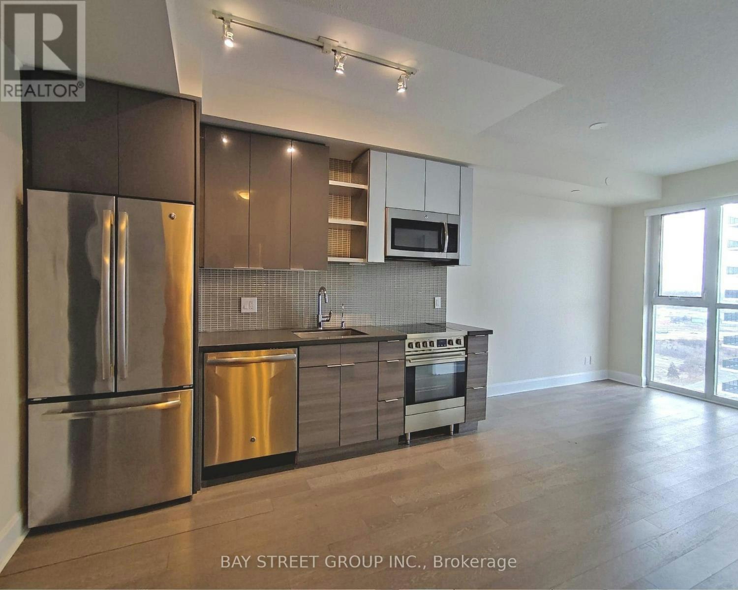 1906-33 Shore Breeze Drive, Toronto, ON, M8V 0G1 - 6