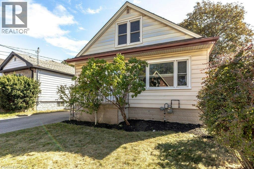 15 27th Street EAST, Hamilton, ON, L8V 3E6