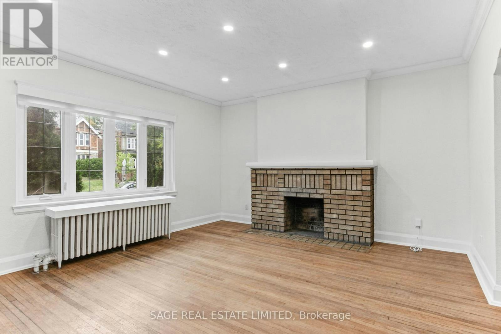 MAIN-121 Braemar Avenue, Toronto, ON, M5P 2L3 - 2
