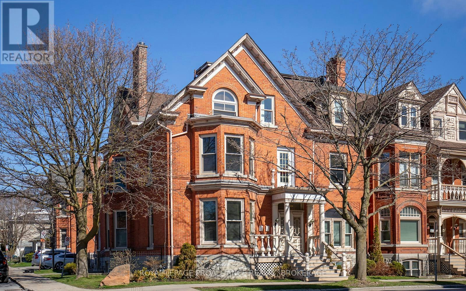 2-244 King Street E, Kingston, ON, K7L 3A9