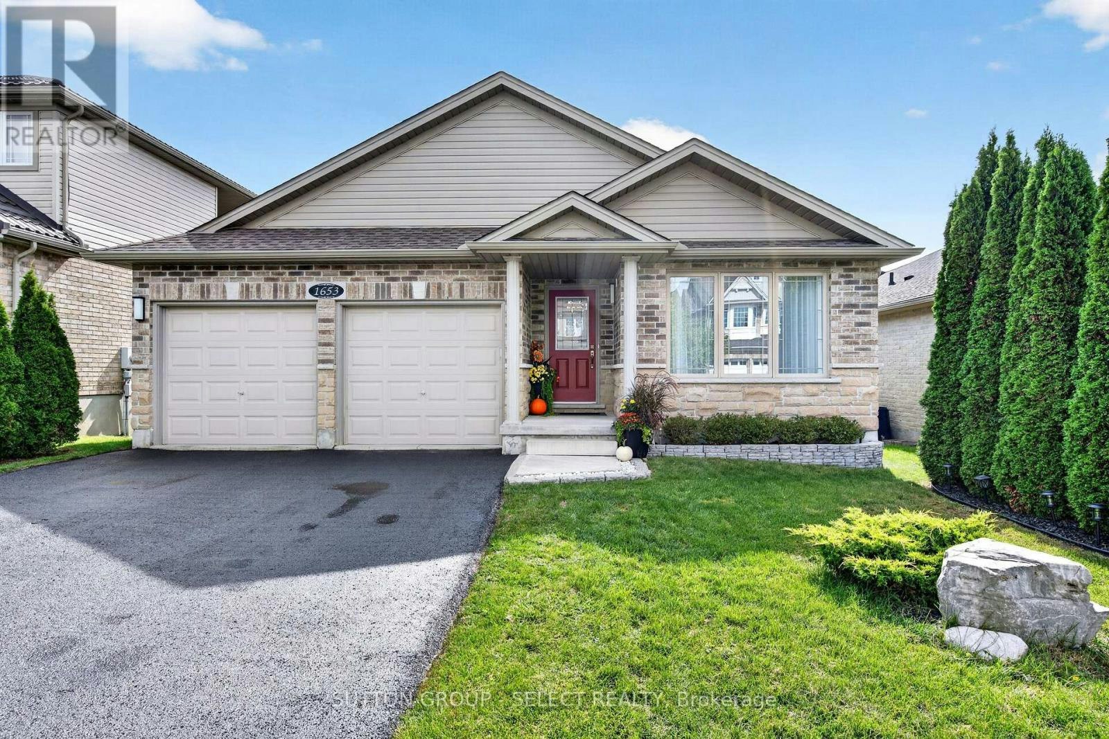 1653 Cedarcreek Crescent, London, ON, N5X 0C8