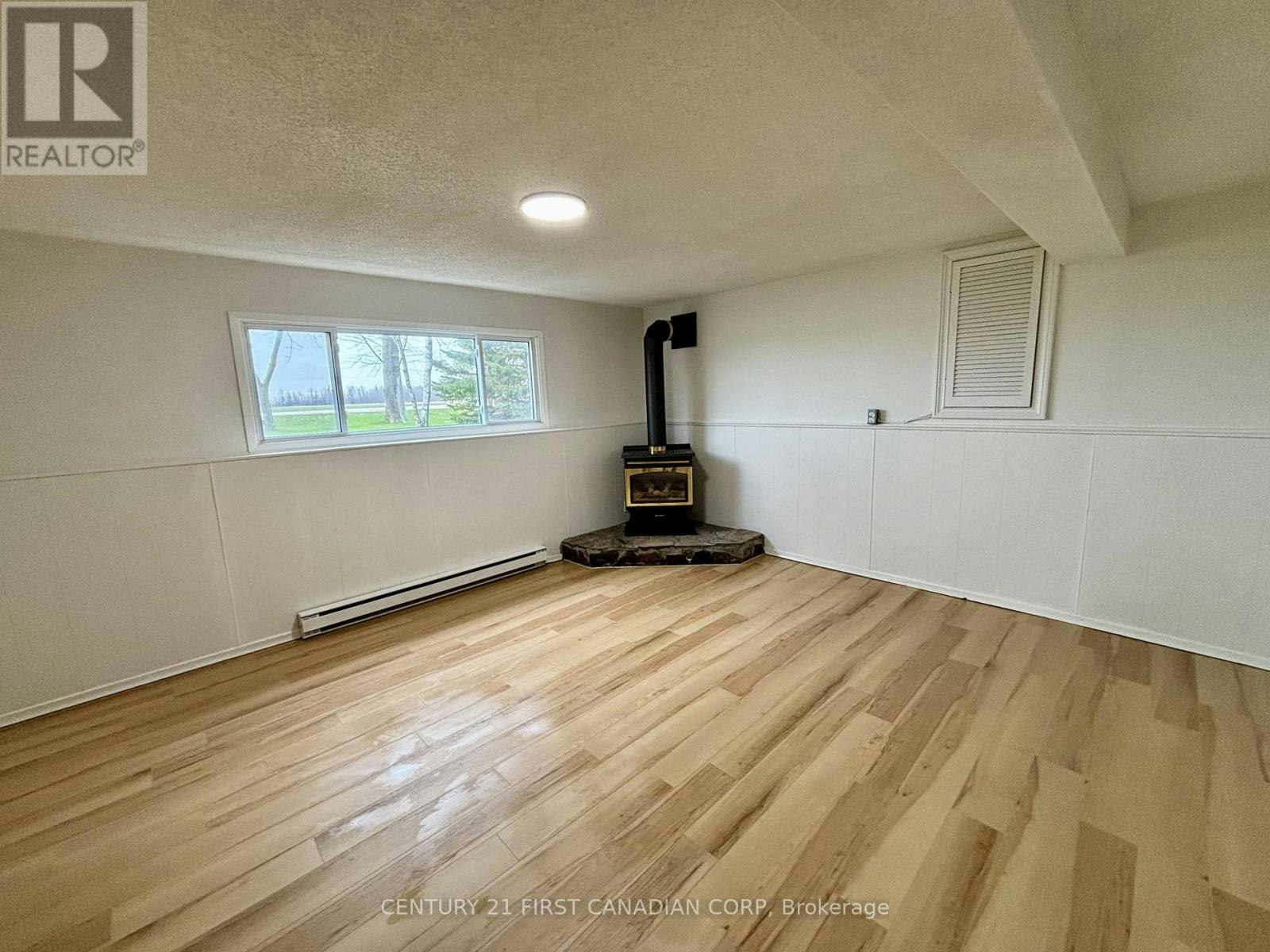 70986 B Line, Exeter, ON, N0M 1T0 - 28