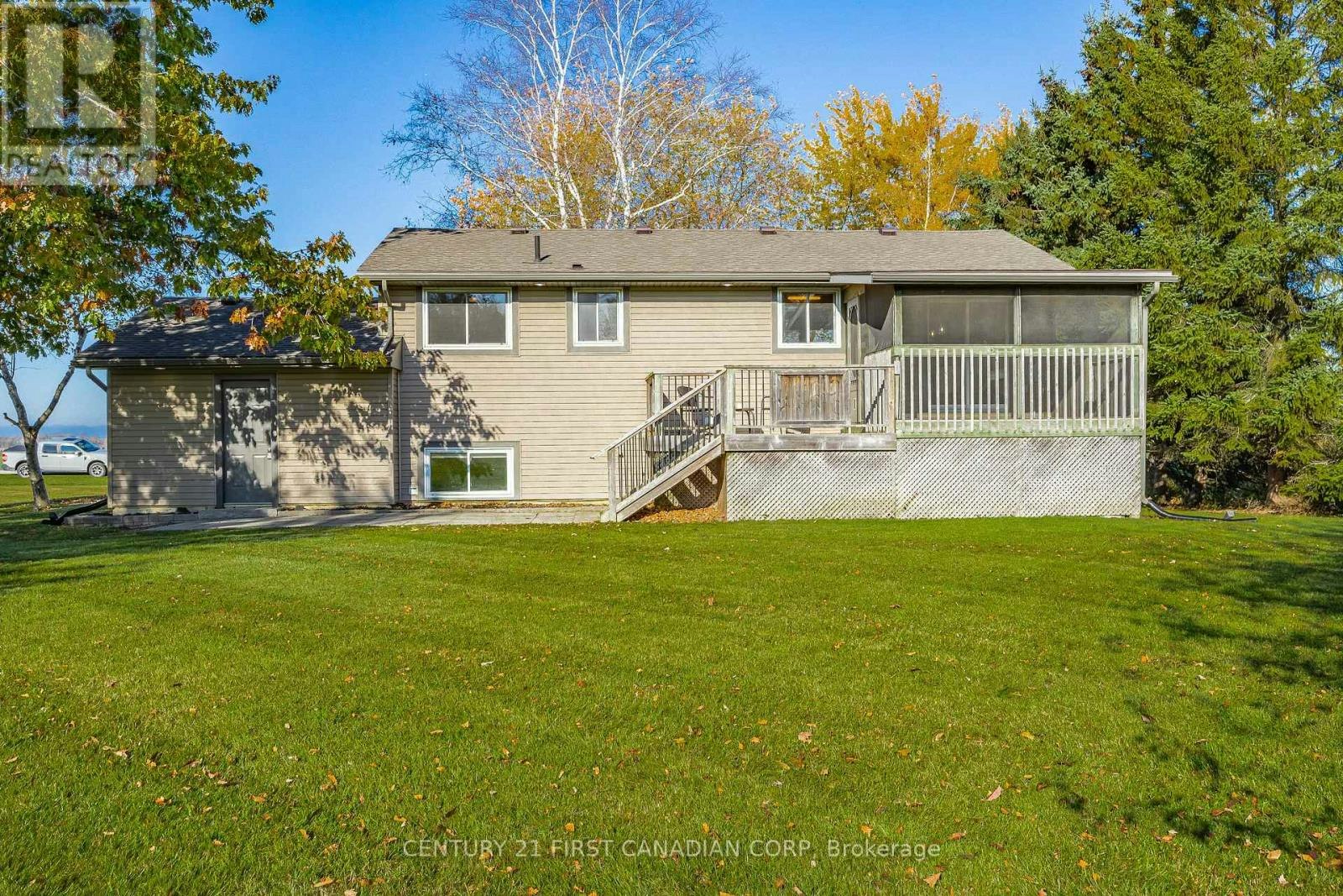 70986 B Line, Exeter, ON, N0M 1T0 - 40