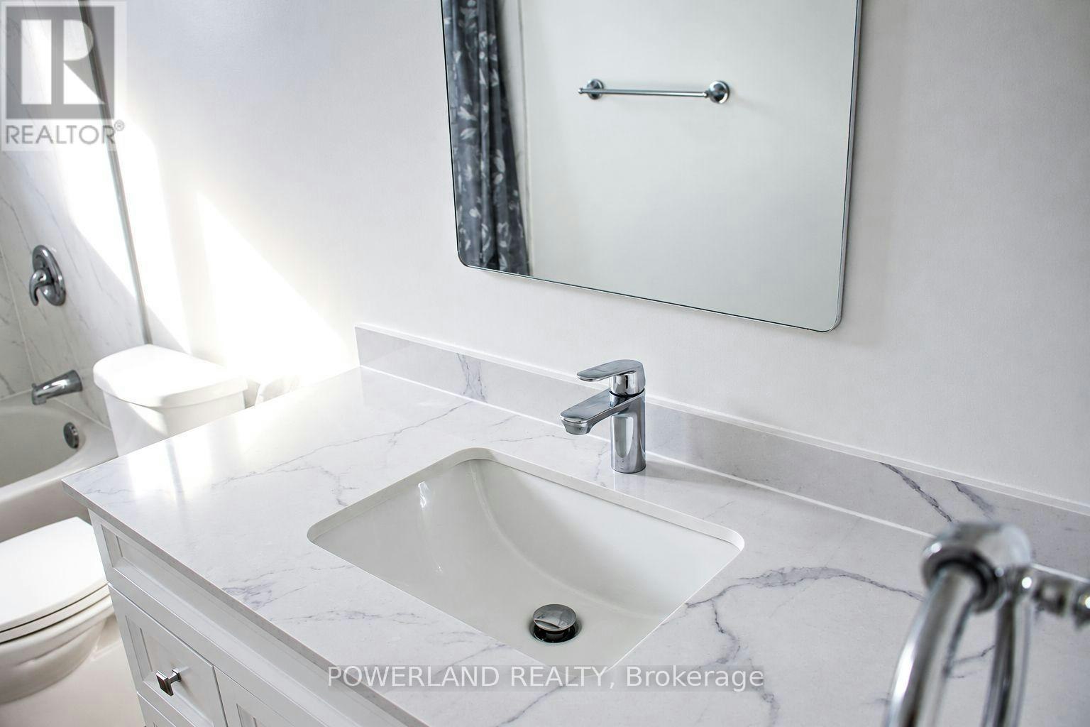 505 Harris Court, Whitby, ON, L1N 3C6 - 7