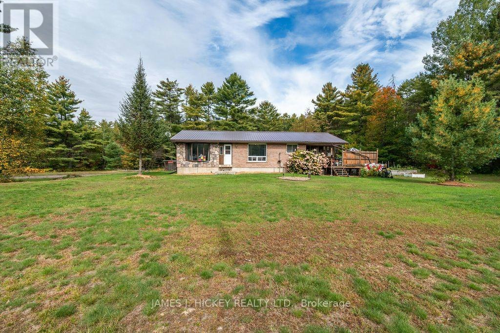 36148 17 Highway Highway, Laurentian Hills, ON, K0J 1P0