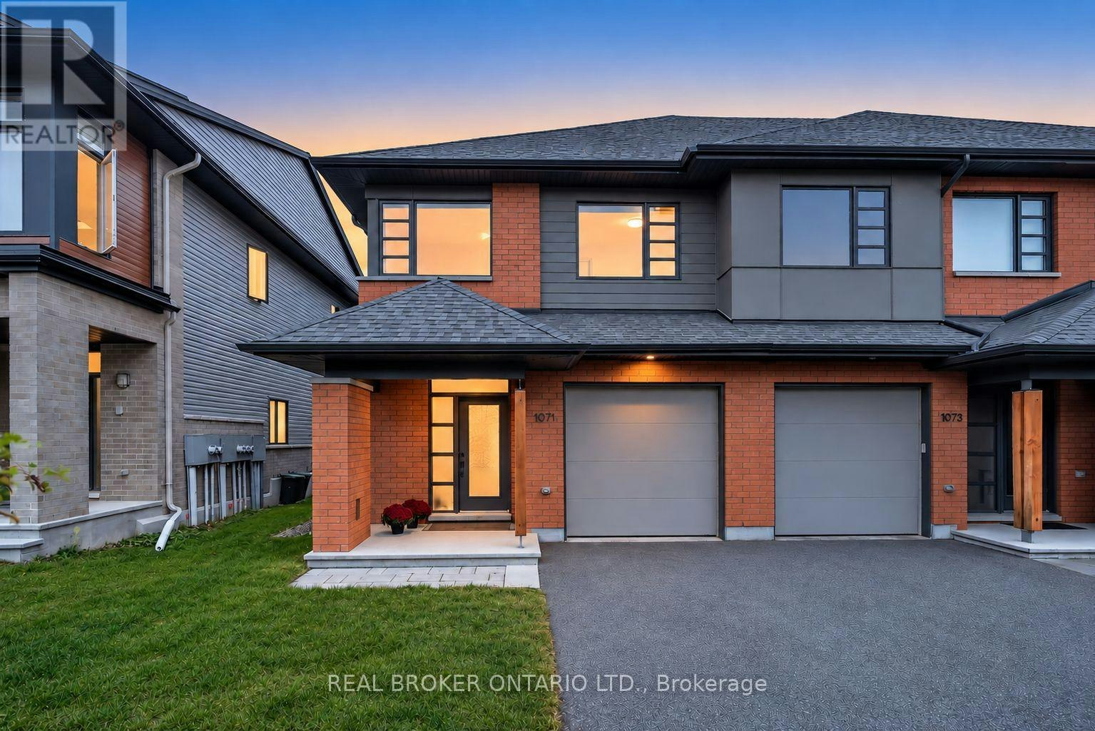 1071 Lunar Glow Crescent, Ottawa, ON, K4M 0E2