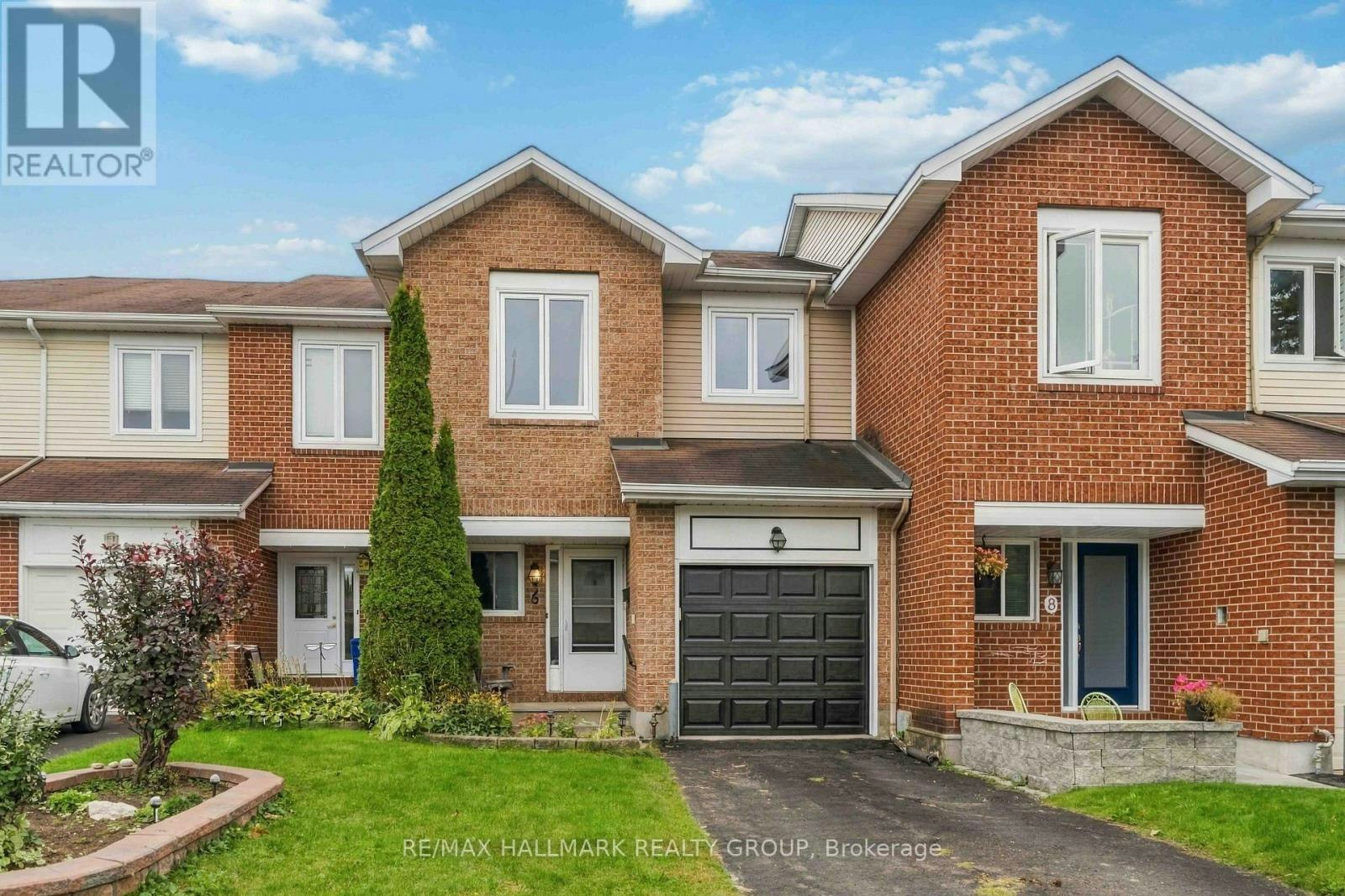 6 Maravista Drive, Ottawa, ON, K2J 2Z5