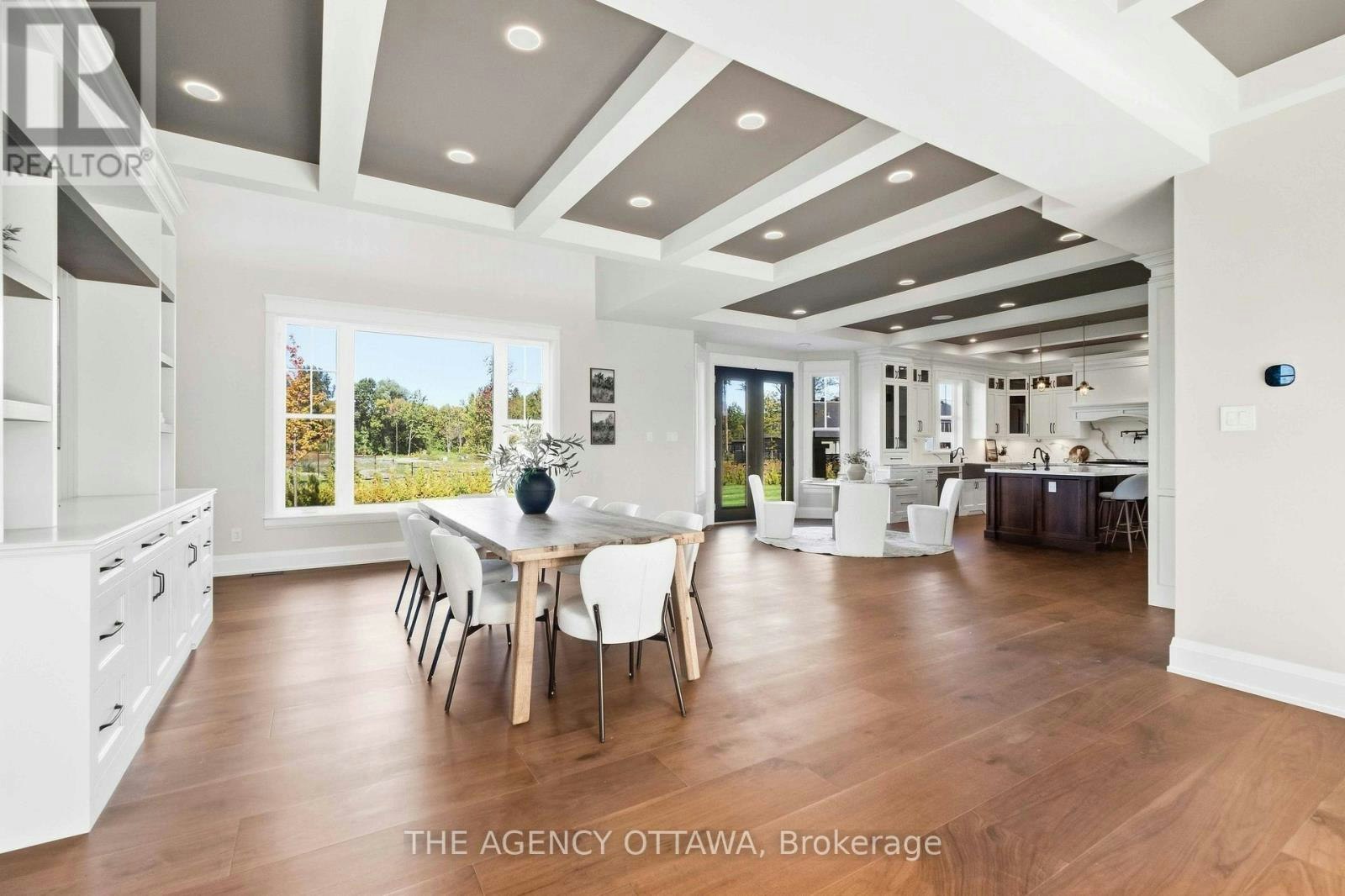432 Ashbee Court, Manotick, ON, K4M 0A8 - 9