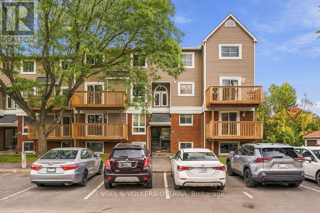 8-260 Fenerty Court, Ottawa, ON, K2L 3A7