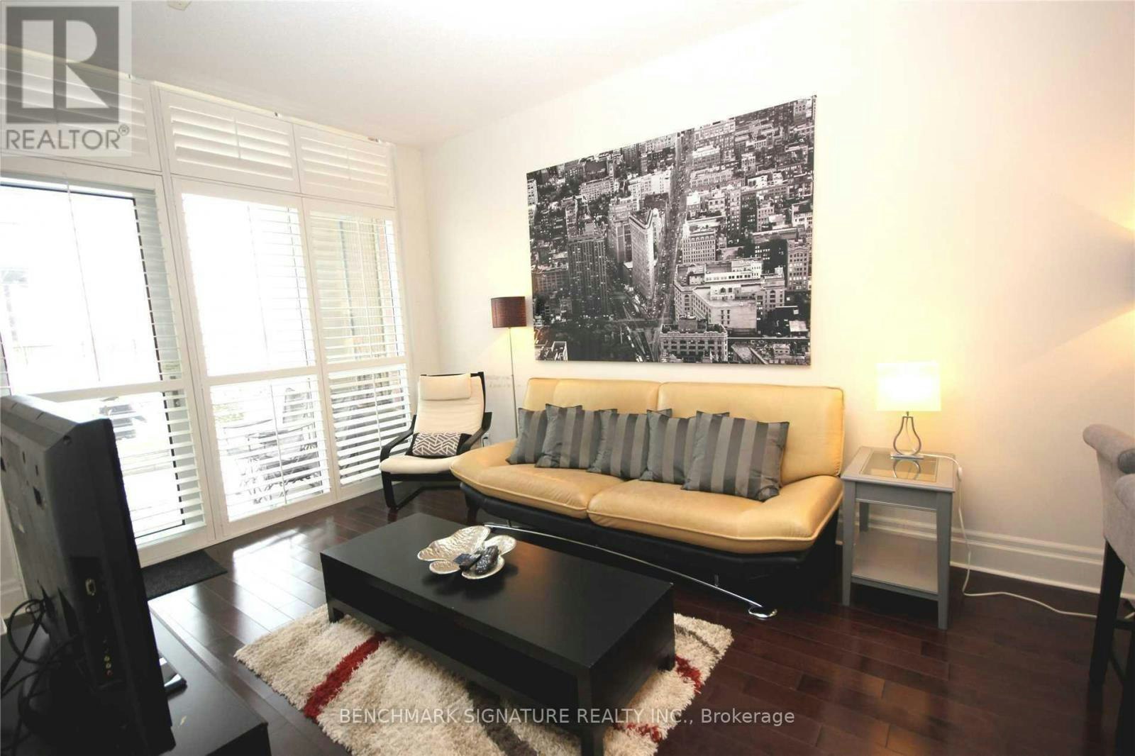 110-57 Upper Duke Crescent, Markham, ON, L6G 0B8 - 5