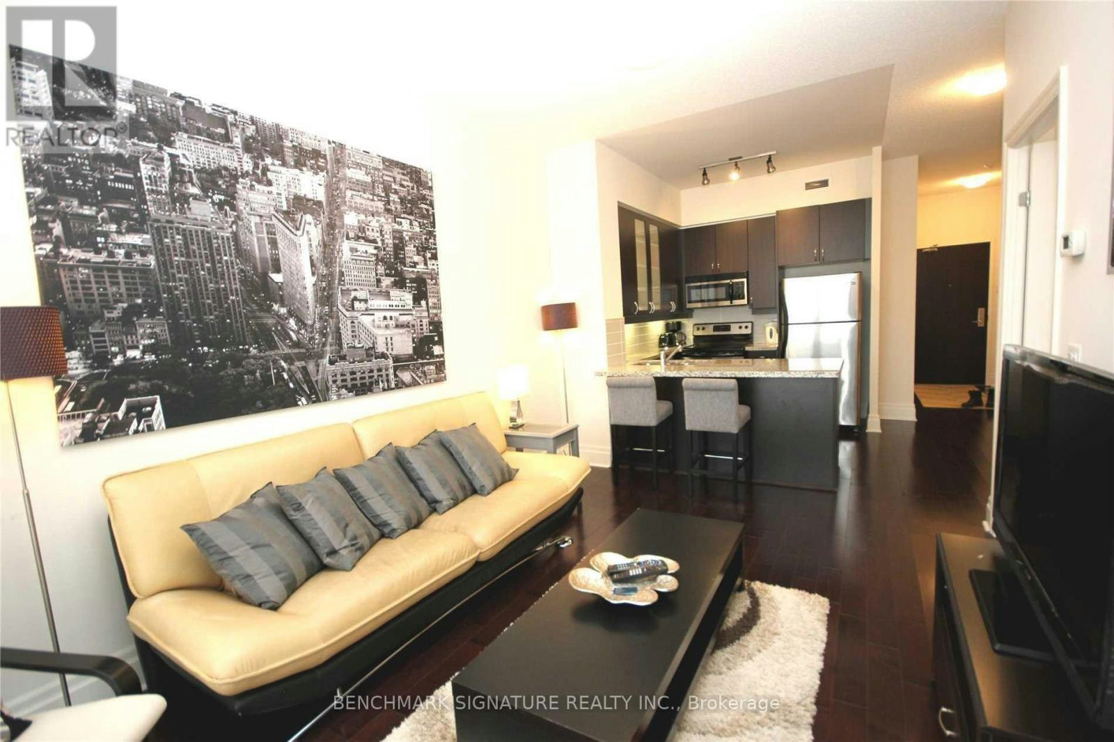 110-57 Upper Duke Crescent, Markham, ON, L6G 0B8 - 6