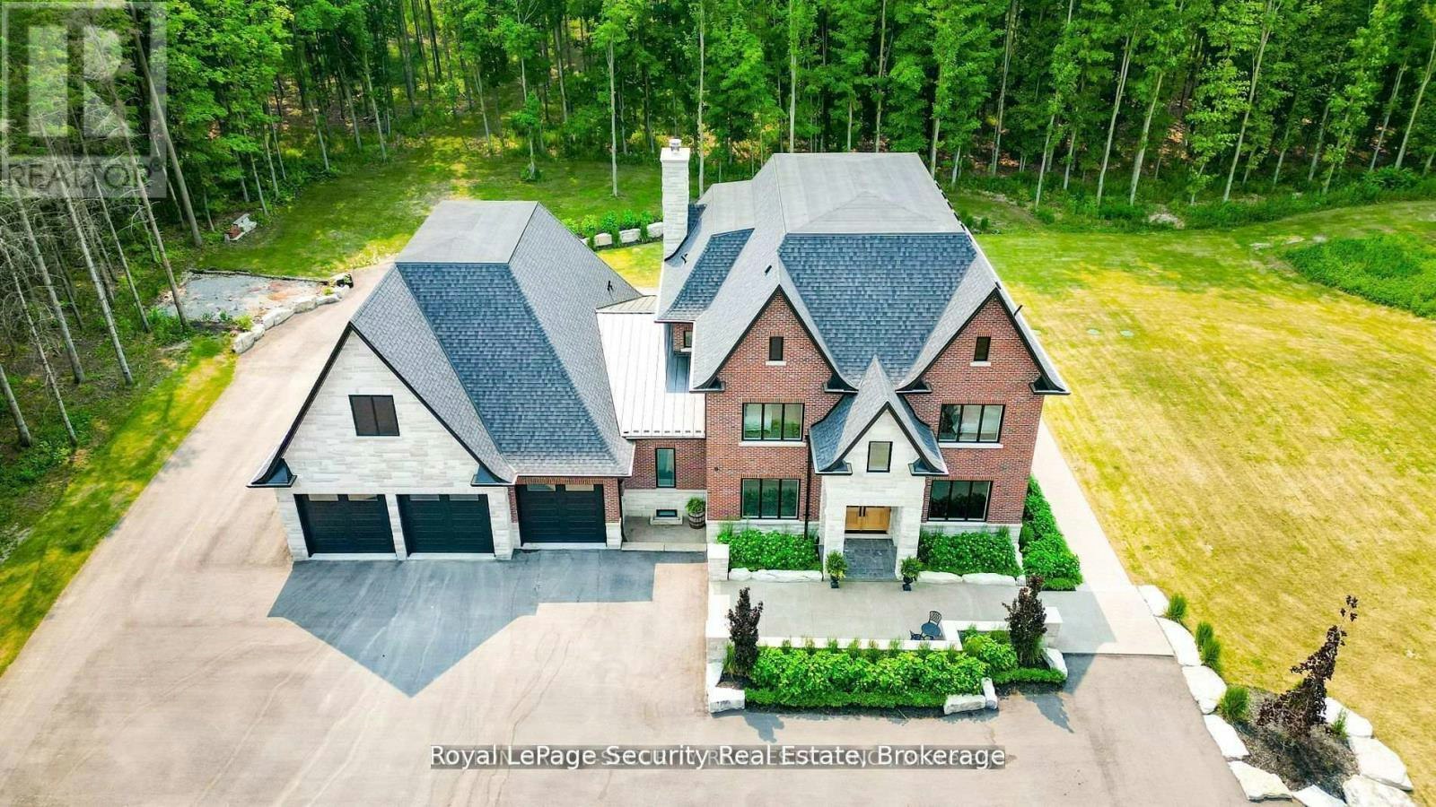 2464 15th Side Road, New Tecumseth, ON, L0G 1W0