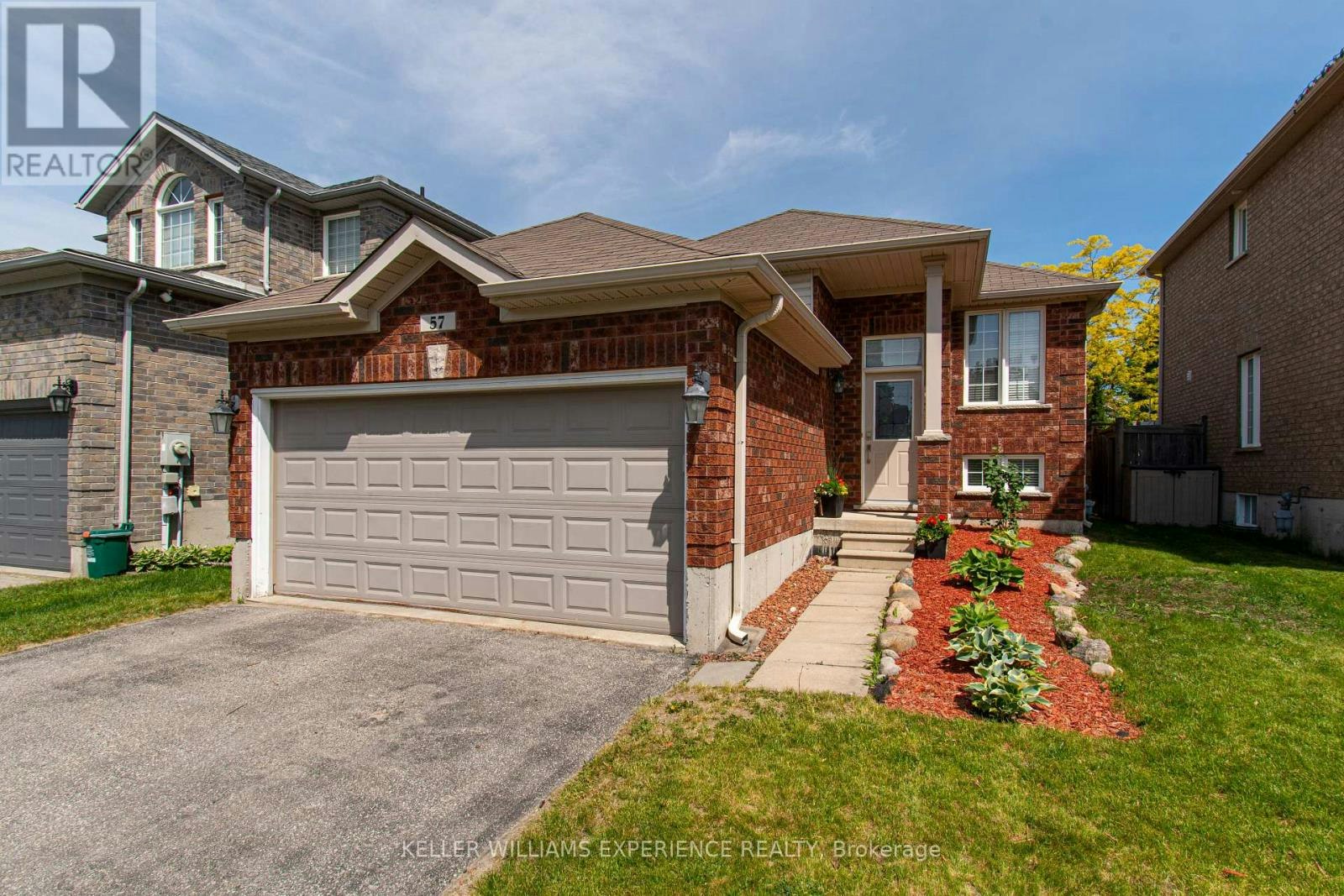 57 Parisian Crescent, Barrie, ON, L4N 0Y9