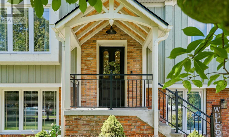 25 Berkhout Terrace