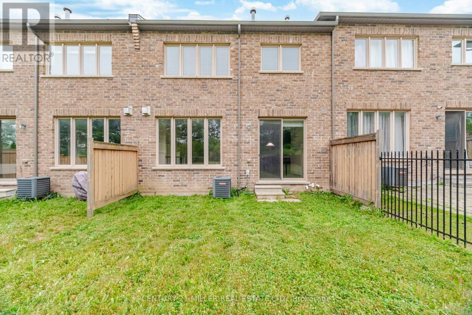 2455 Village Common, Oakville, ON, L6M 0S2 - 43