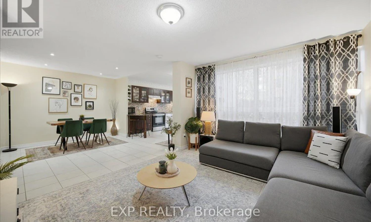 167-1055 Dundas Street E