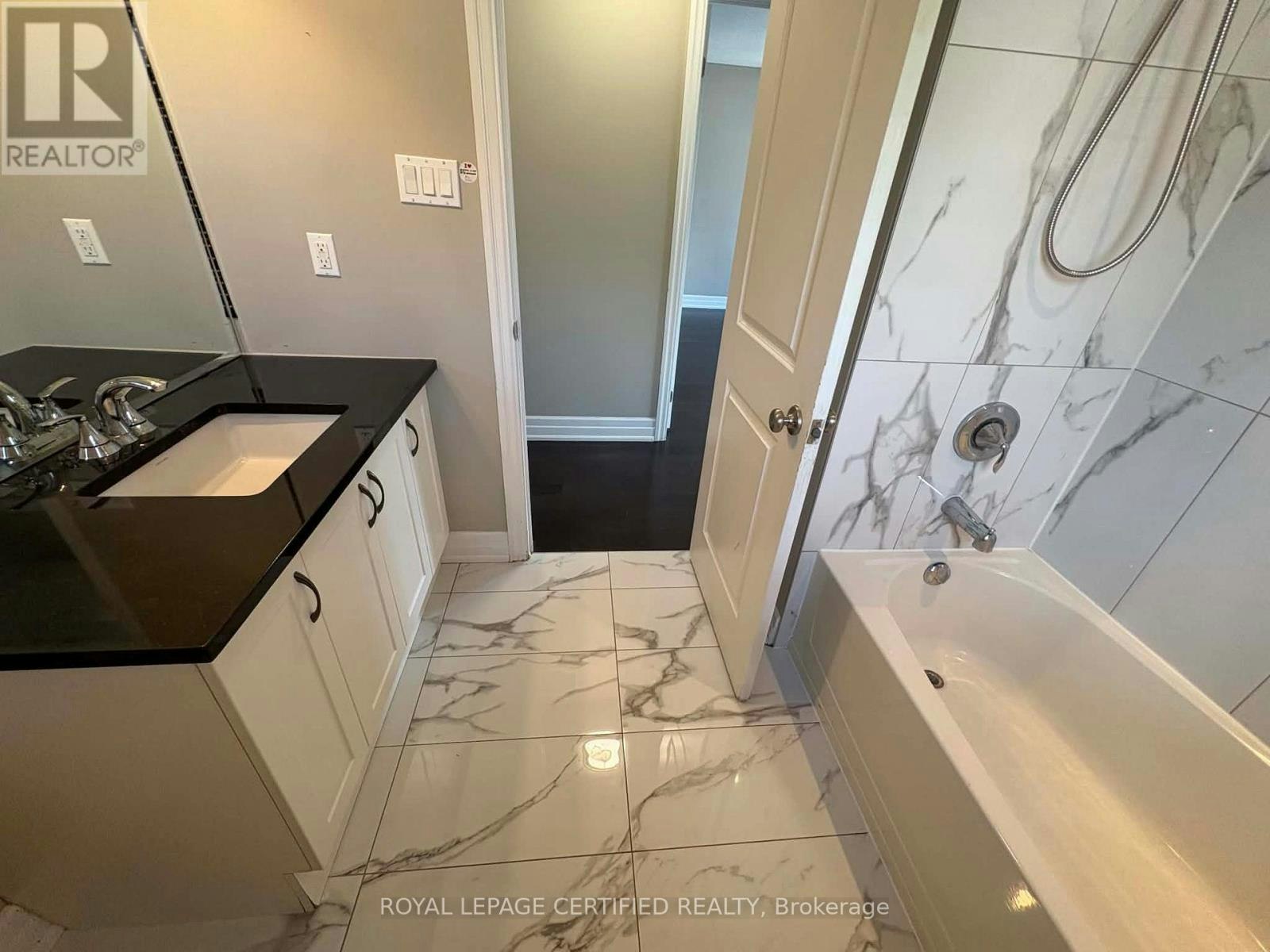 UPPER-271 Andrews Trail, Milton, ON, L9T 6S5 - 24