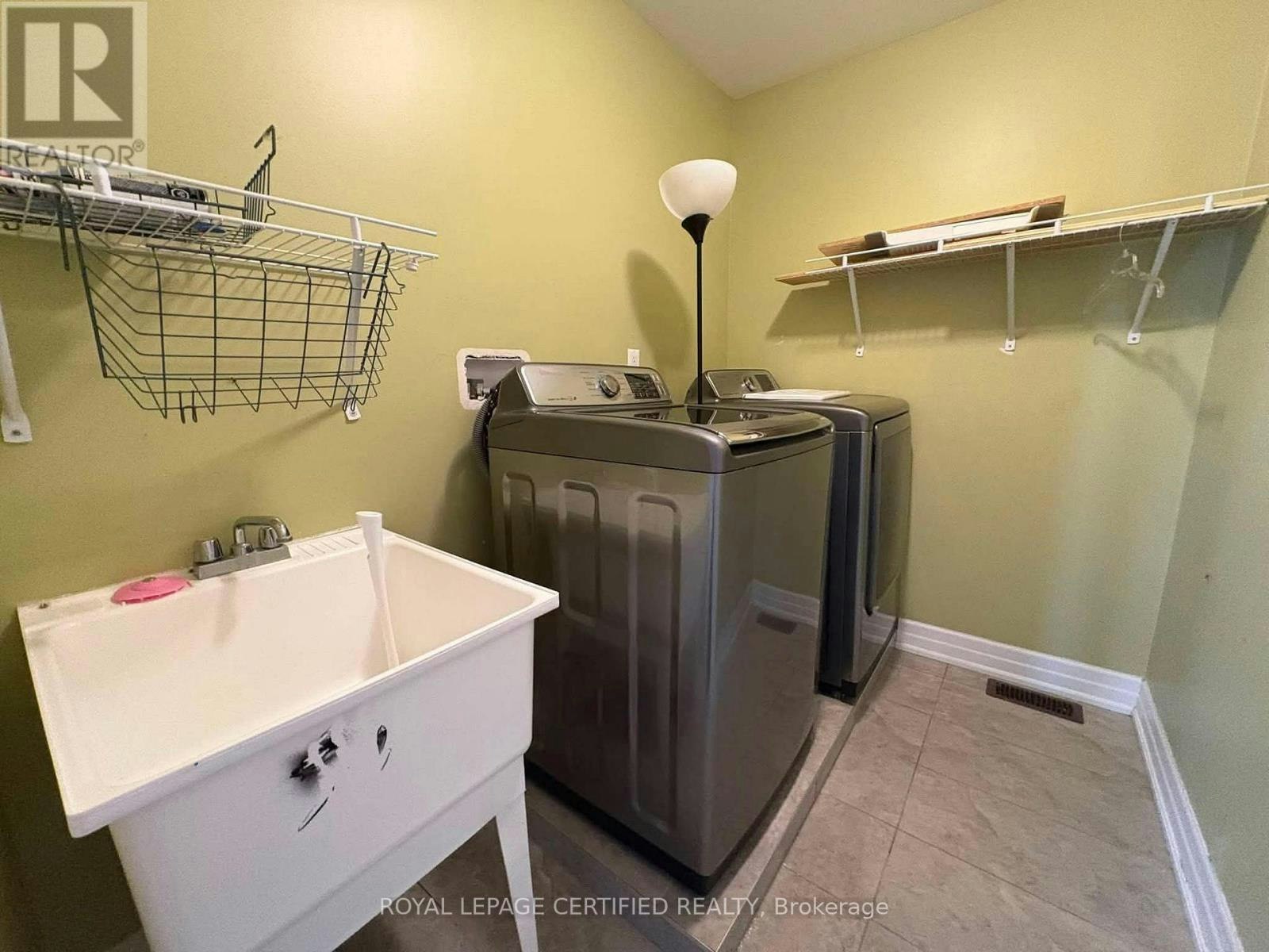 UPPER-271 Andrews Trail, Milton, ON, L9T 6S5 - 27