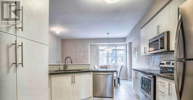 1424 Granrock Crescent, Mississauga, ON, L5V 0E1 - 4