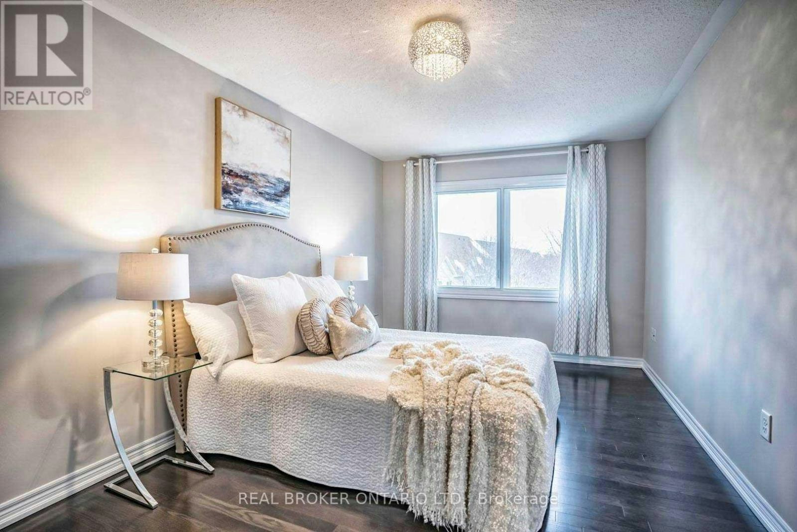 1424 Granrock Crescent, Mississauga, ON, L5V 0E1 - 8