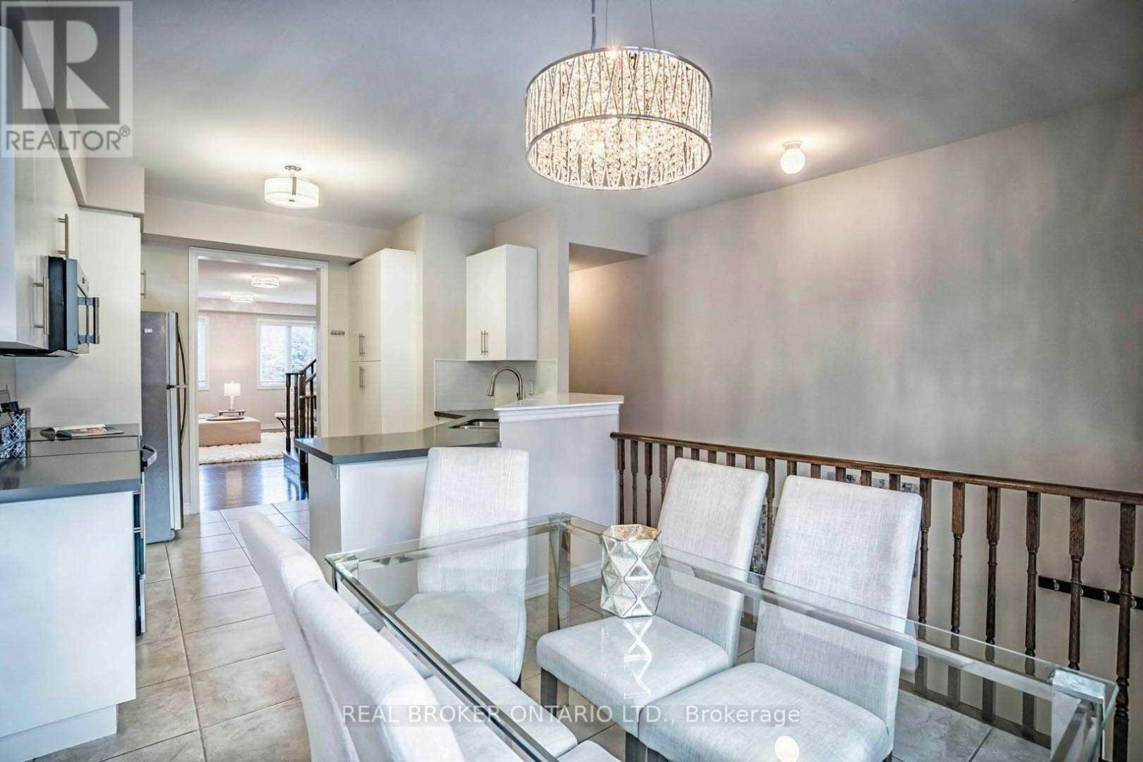 1424 Granrock Crescent, Mississauga, ON, L5V 0E1 - 6