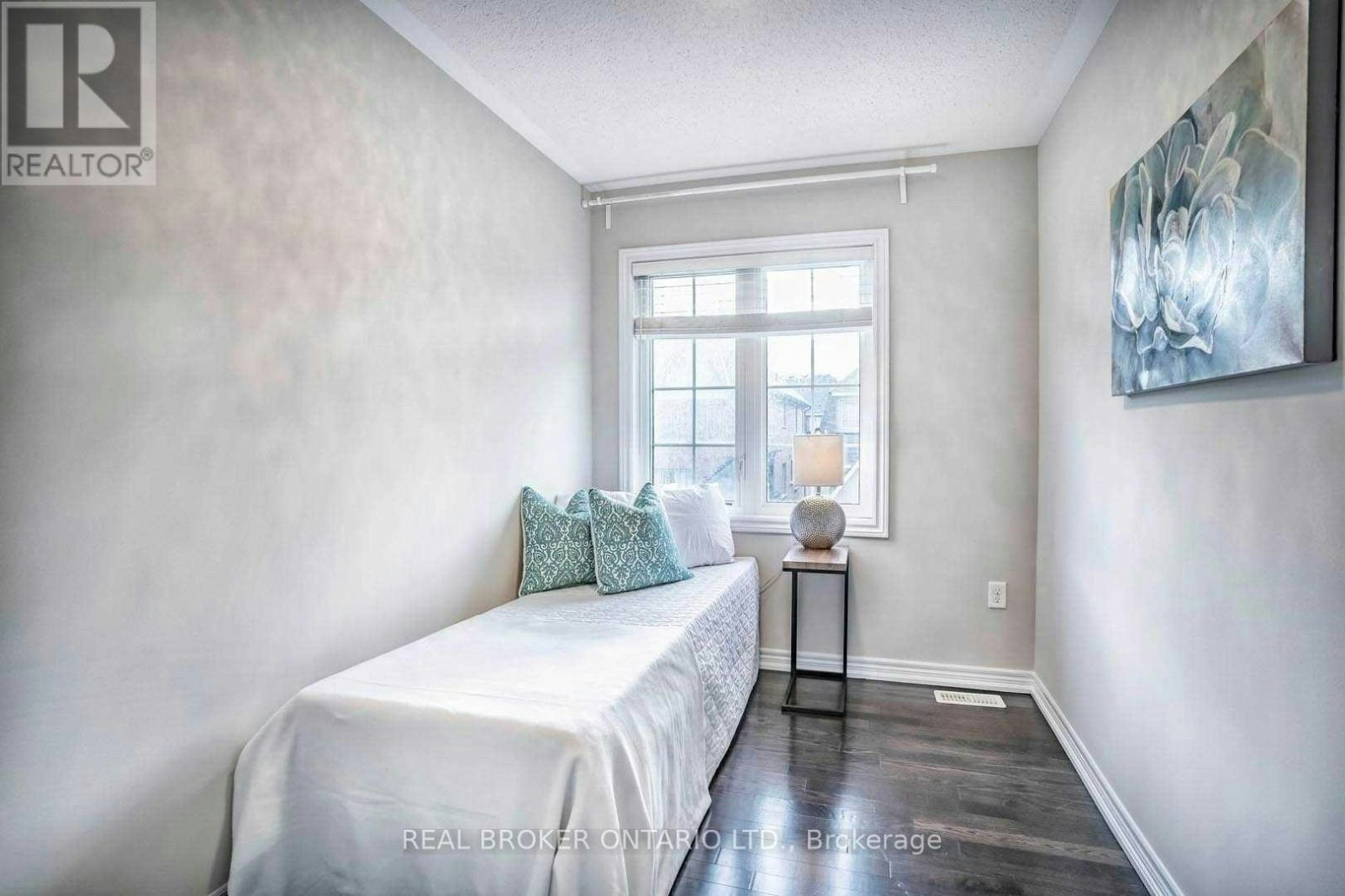 1424 Granrock Crescent, Mississauga, ON, L5V 0E1 - 11