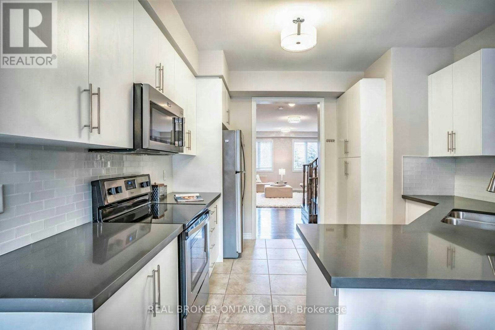 1424 Granrock Crescent, Mississauga, ON, L5V 0E1 - 5