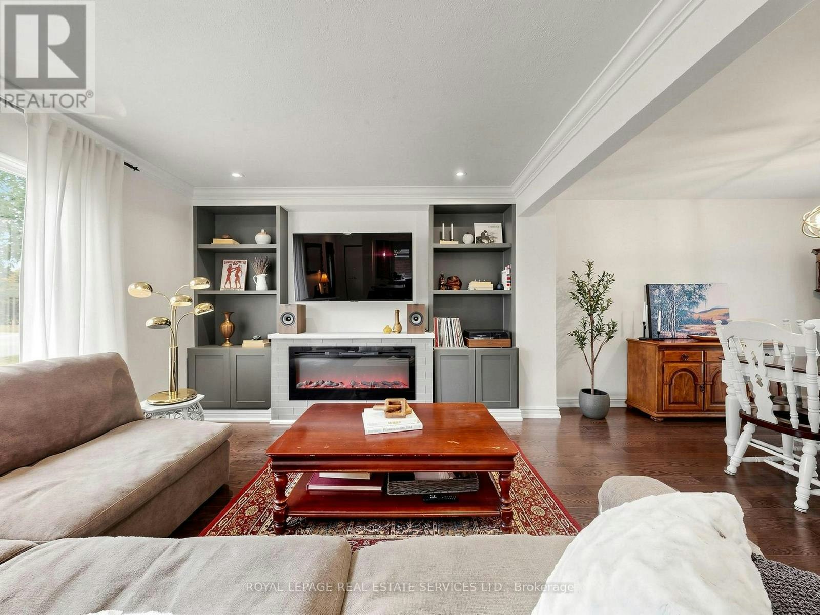 5 Ambleside Avenue, Toronto, ON, M8Z 2H5 - 4