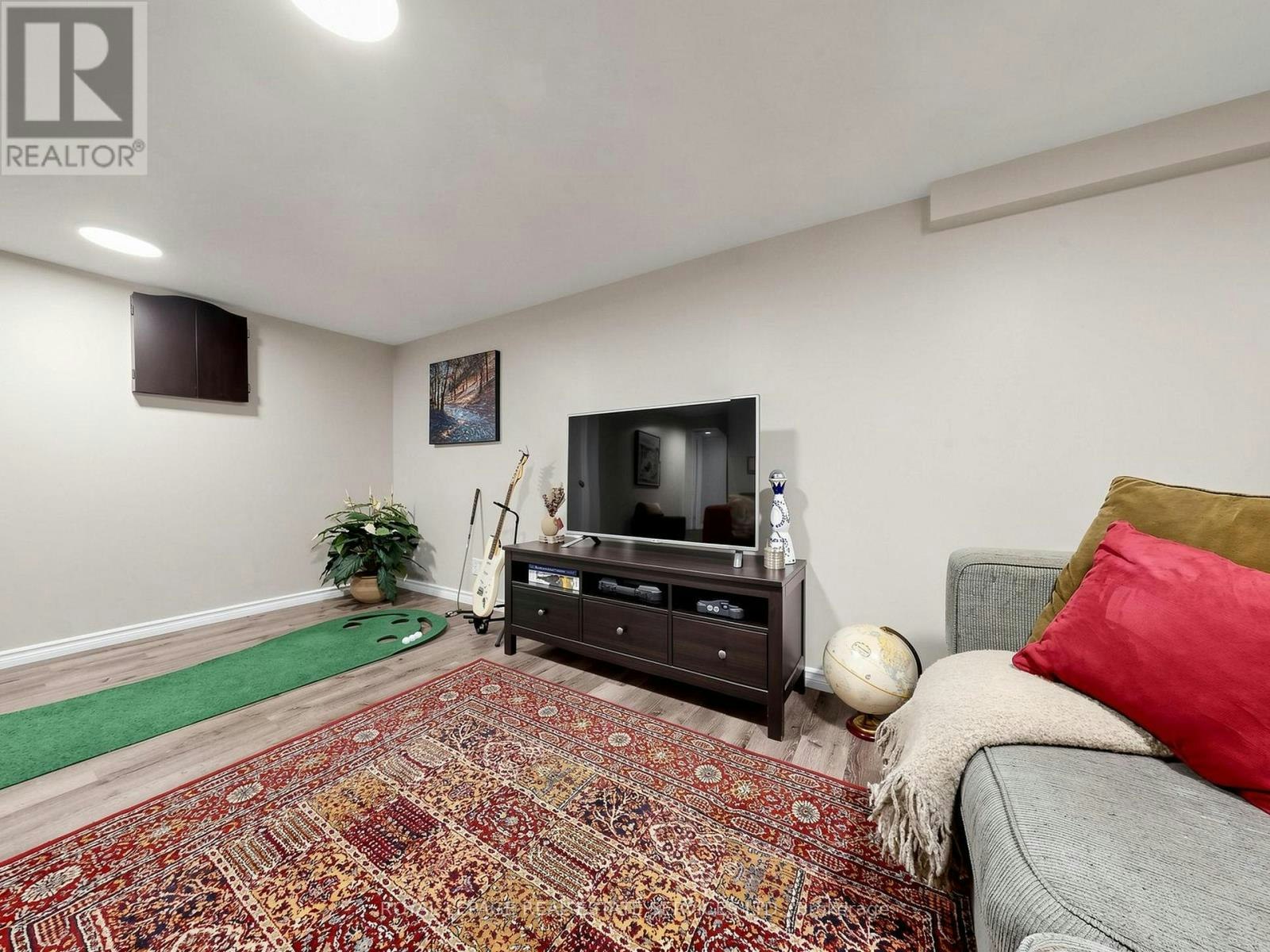 5 Ambleside Avenue, Toronto, ON, M8Z 2H5 - 31