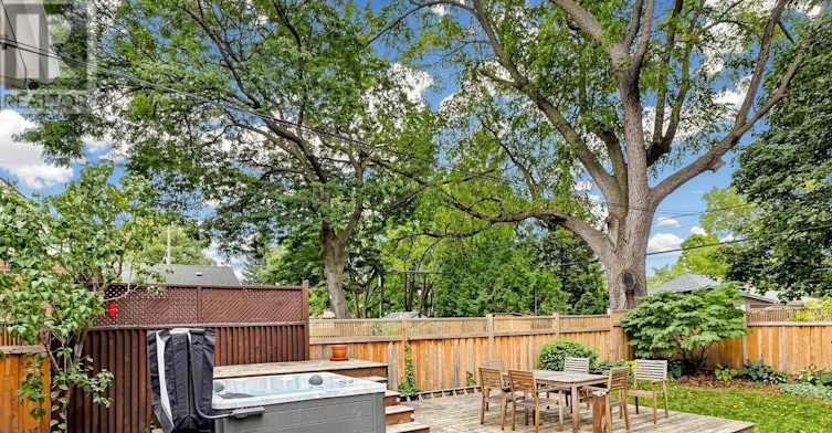 5 Ambleside Avenue, Toronto, ON, M8Z 2H5 - 41