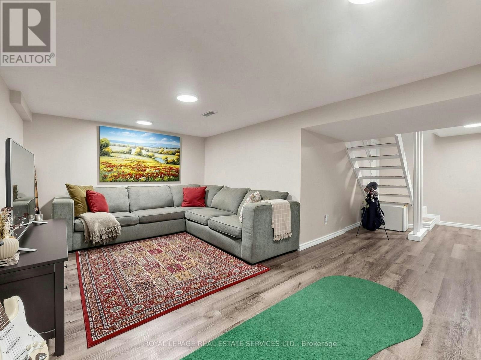 5 Ambleside Avenue, Toronto, ON, M8Z 2H5 - 29