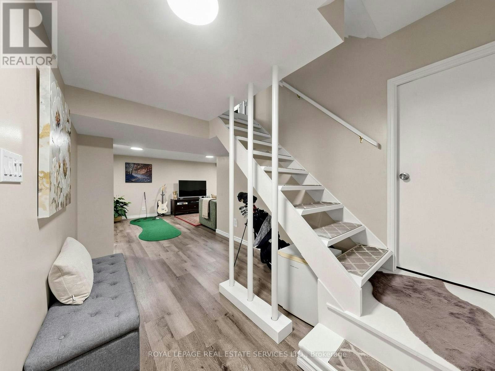5 Ambleside Avenue, Toronto, ON, M8Z 2H5 - 27