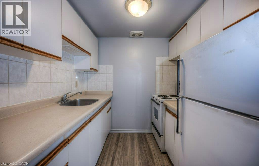 30-1200 Courtland Avenue E, Kitchener, ON, N2C 1K7 - 13