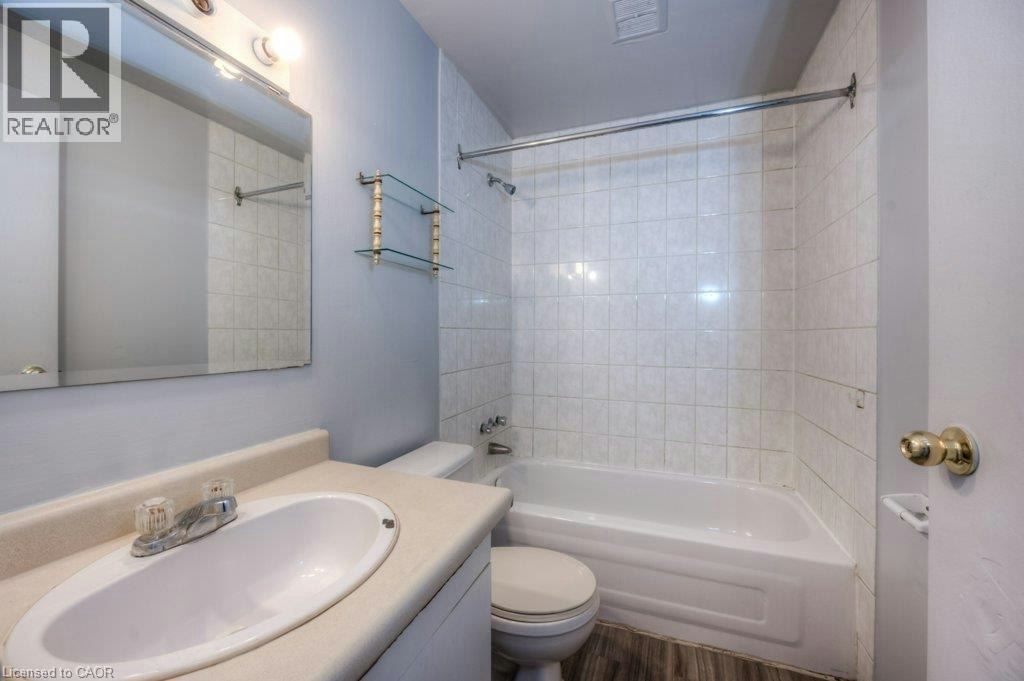 30-1200 Courtland Avenue E, Kitchener, ON, N2C 1K7 - 19