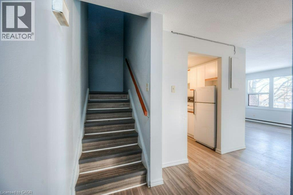 30-1200 Courtland Avenue E, Kitchener, ON, N2C 1K7 - 9