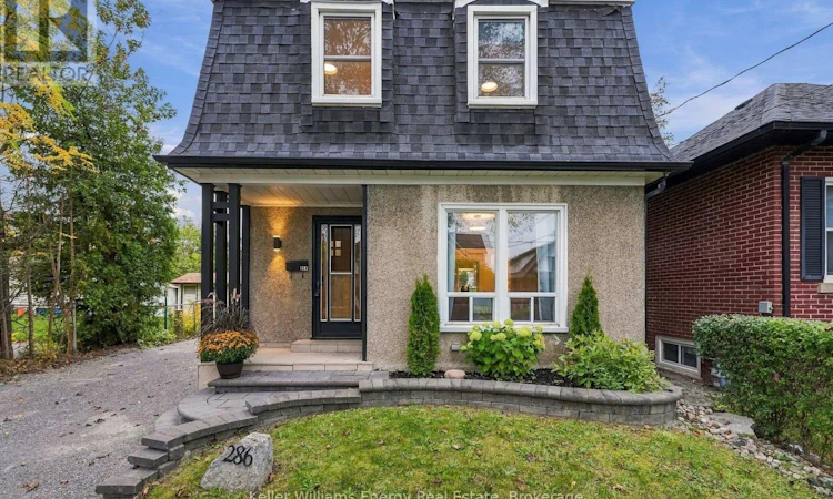 286 Gliddon Avenue