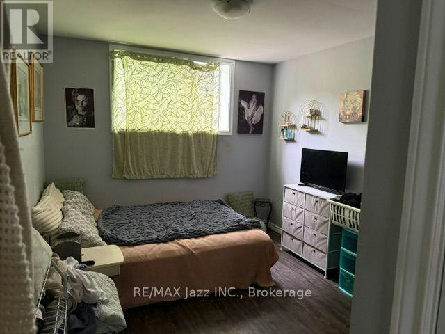 2-43 Wayne Avenue, Oshawa, ON, L1G 3P8 - 5