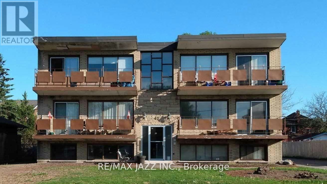 2-43 Wayne Avenue, Oshawa, ON, L1G 3P8