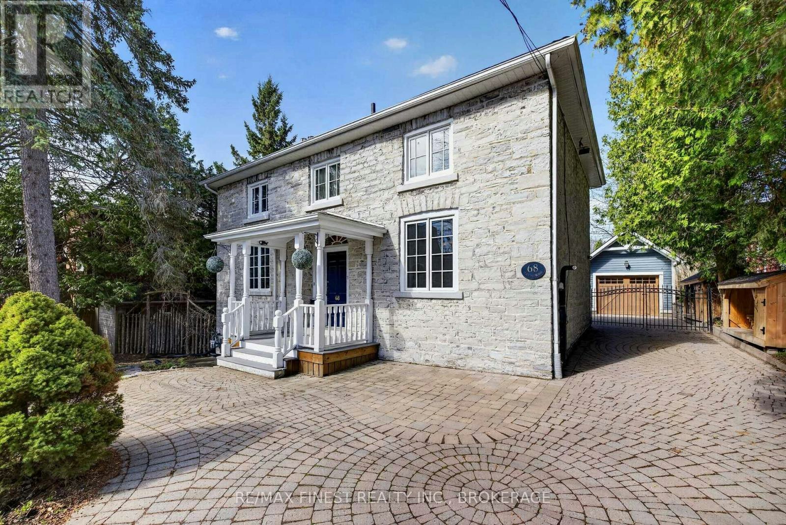 68 Collingwood Street, Kingston, ON, K7L 3X4