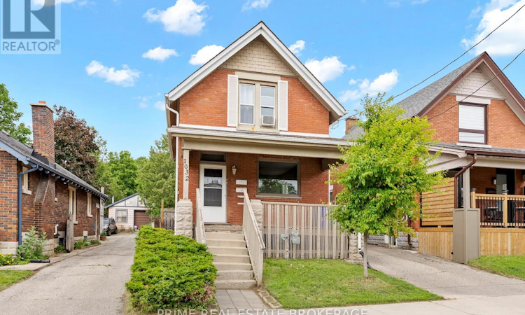 1032 Trafalgar Street