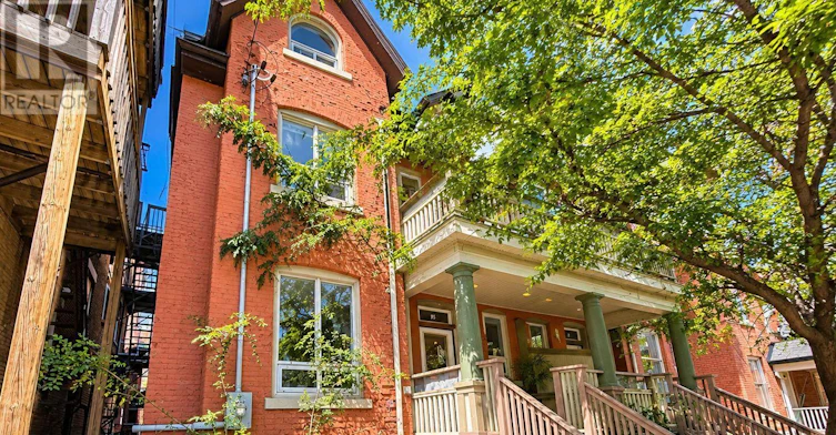 1-85 Park Avenue, Ottawa, ON, K2P 1B1 - 2