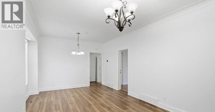 1541 Lincoln Road, Windsor, ON, N8Y 2J3 - 5