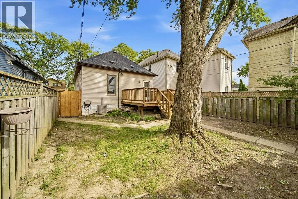 1541 Lincoln Road, Windsor, ON, N8Y 2J3 - 19