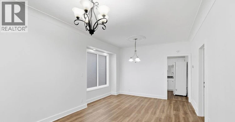 1541 Lincoln Road, Windsor, ON, N8Y 2J3 - 3