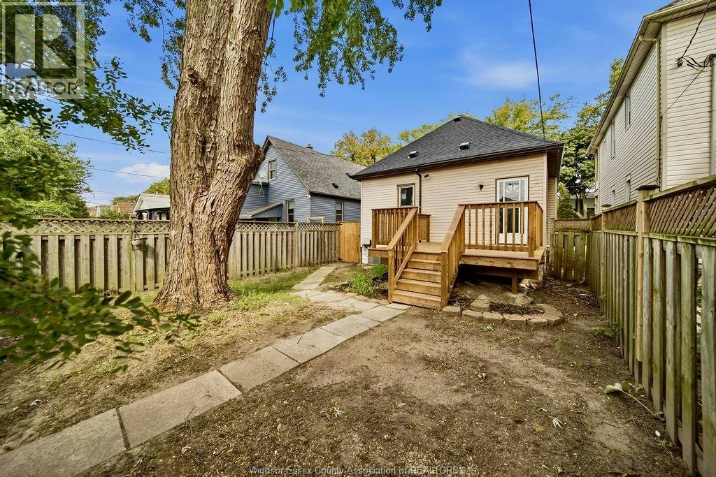 1541 Lincoln Road, Windsor, ON, N8Y 2J3 - 18