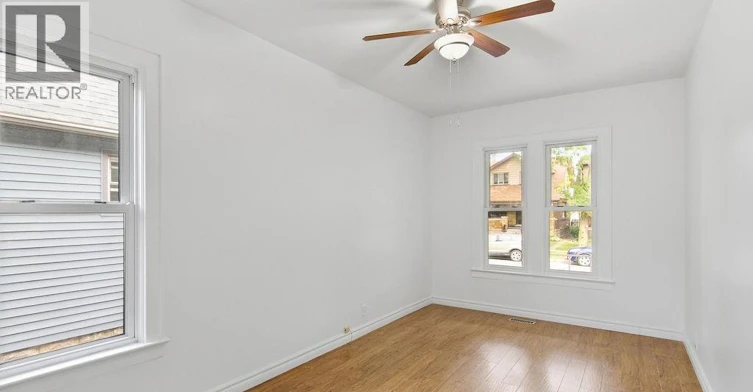1541 Lincoln Road, Windsor, ON, N8Y 2J3 - 8